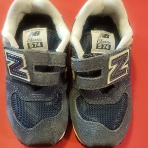 Navy blue New Balance sneakers
